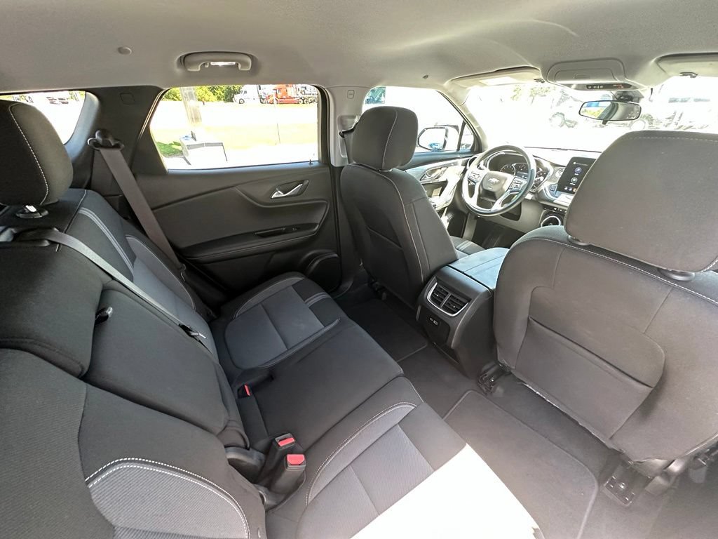 Used 2023 Chevrolet Blazer LT FWD image 21