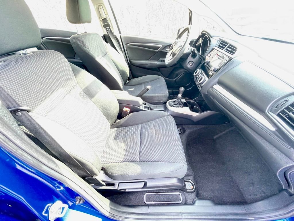 Used 2018 Honda Fit LX image 9