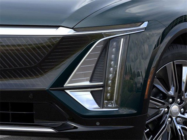 New 2026 Cadillac Lyriq Signature Luxury image 10