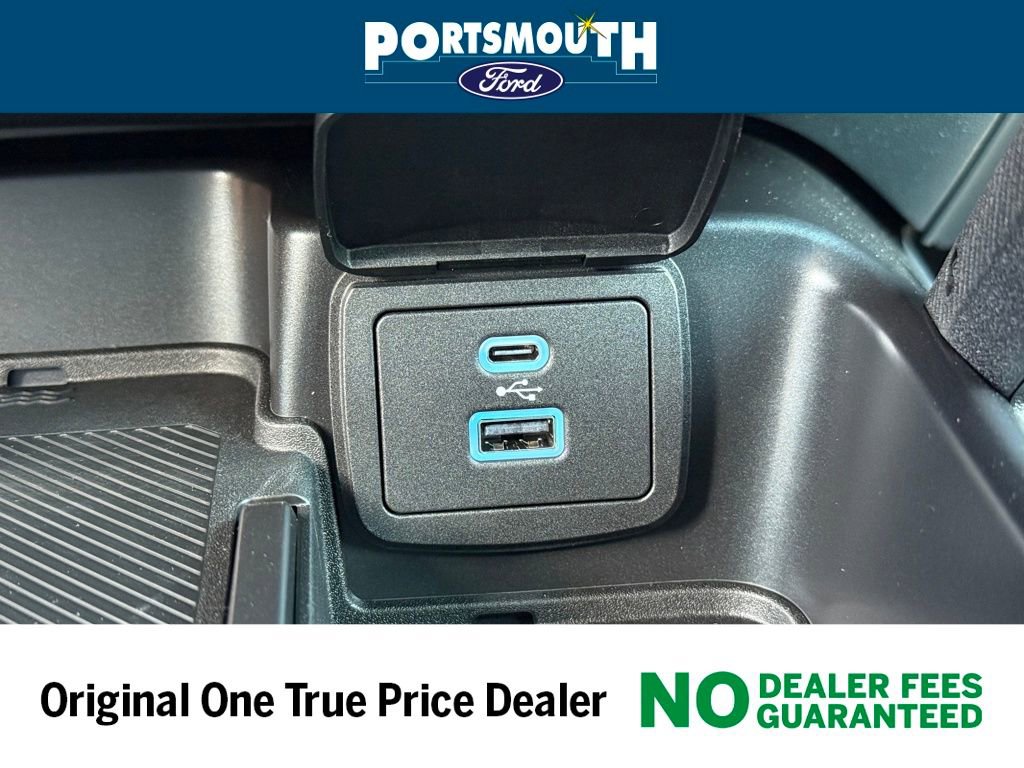 New 2025 Ford Bronco Badlands image 16