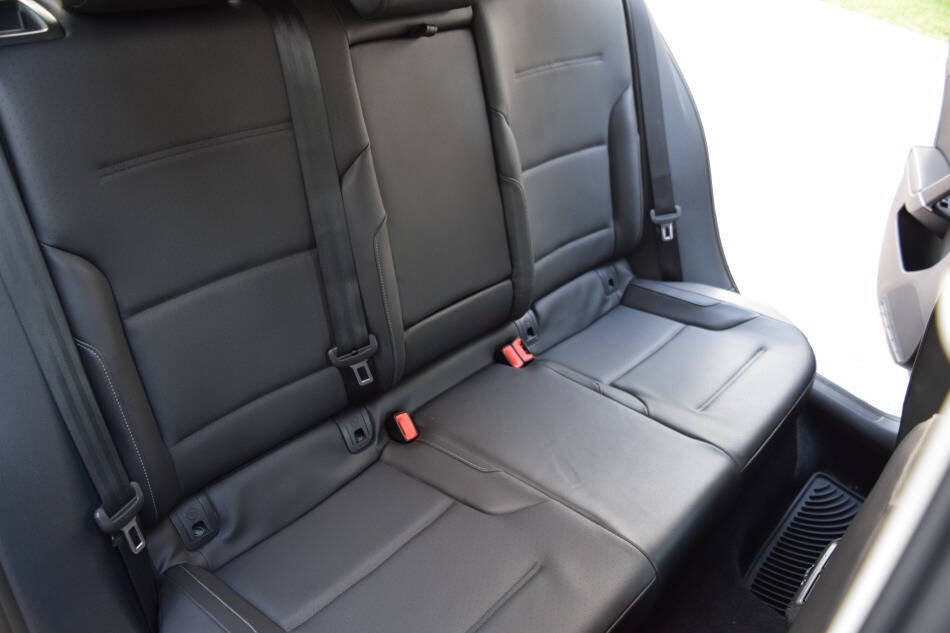 Used 2015 Volkswagen Golf TDI S FWD image 47