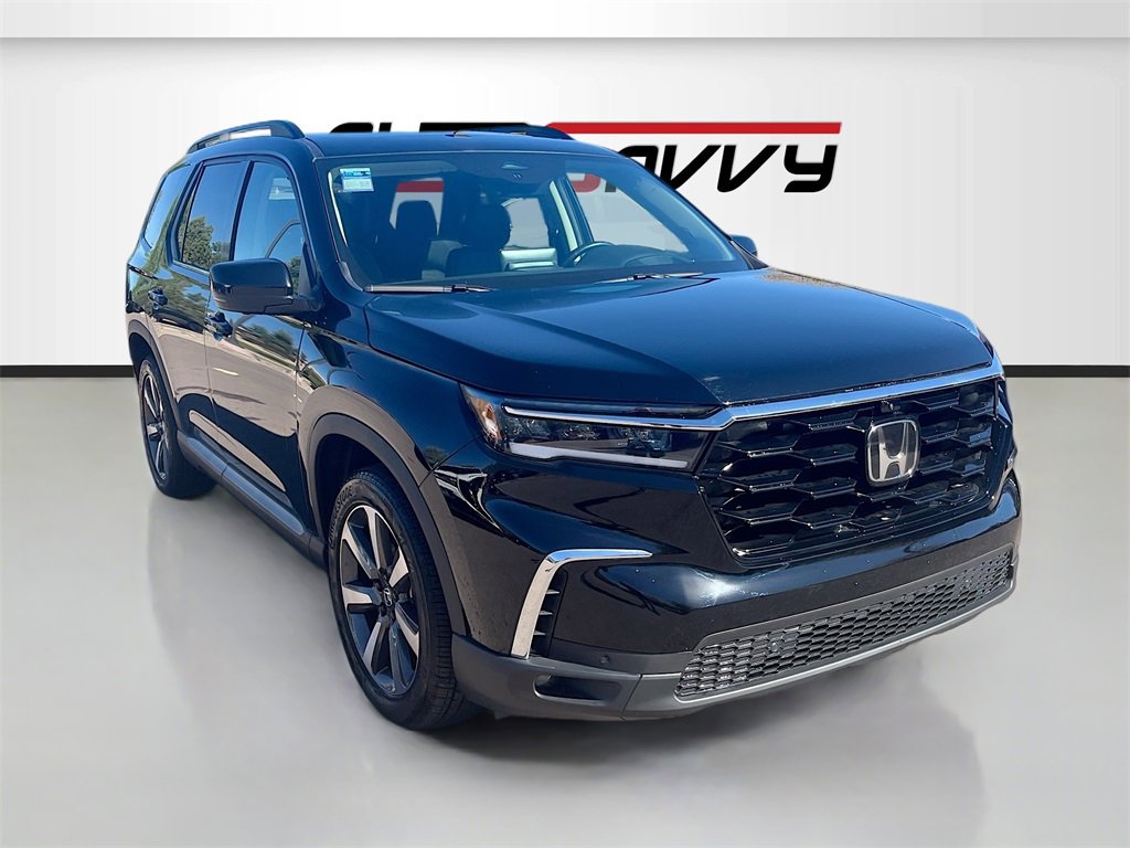 Used 2025 Honda Pilot Elite