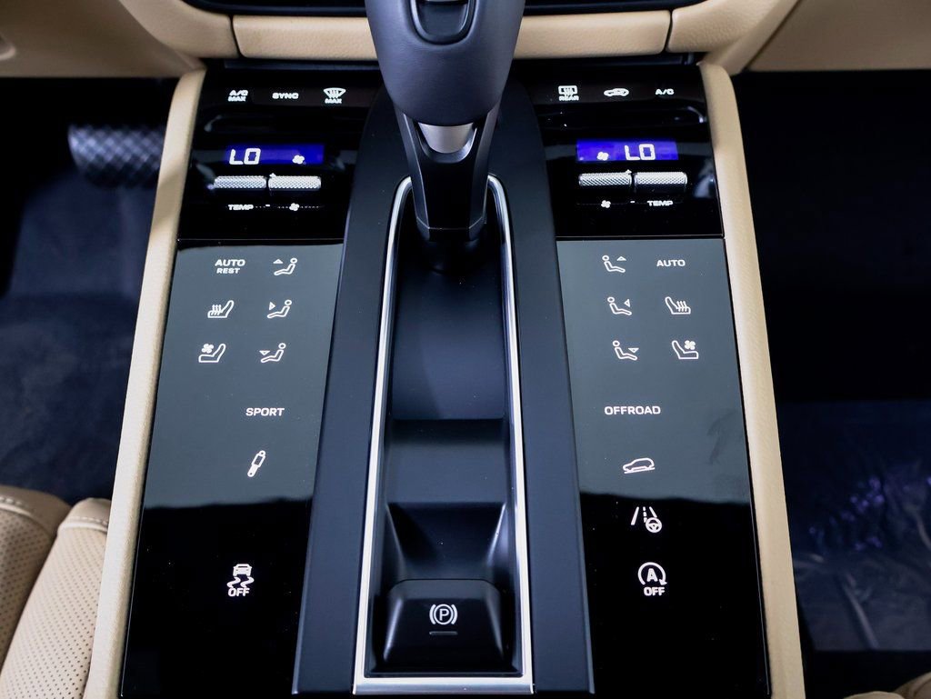 New 2026 Porsche Macan S image 17