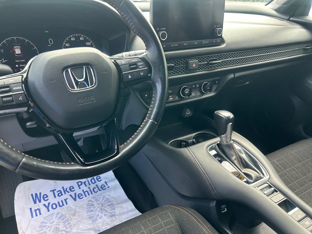 Used 2023 Honda HR-V Sport image 11