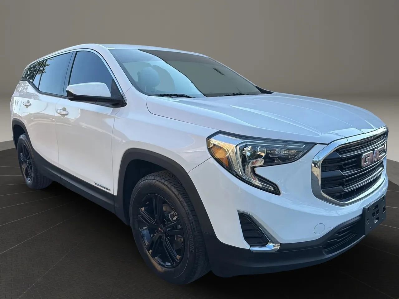 Used 2018 GMC Terrain SLE FWD image 3