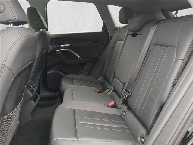 Certified 2025 Audi Q5 Premium w/ Convenience Package AWD/4WD image 20