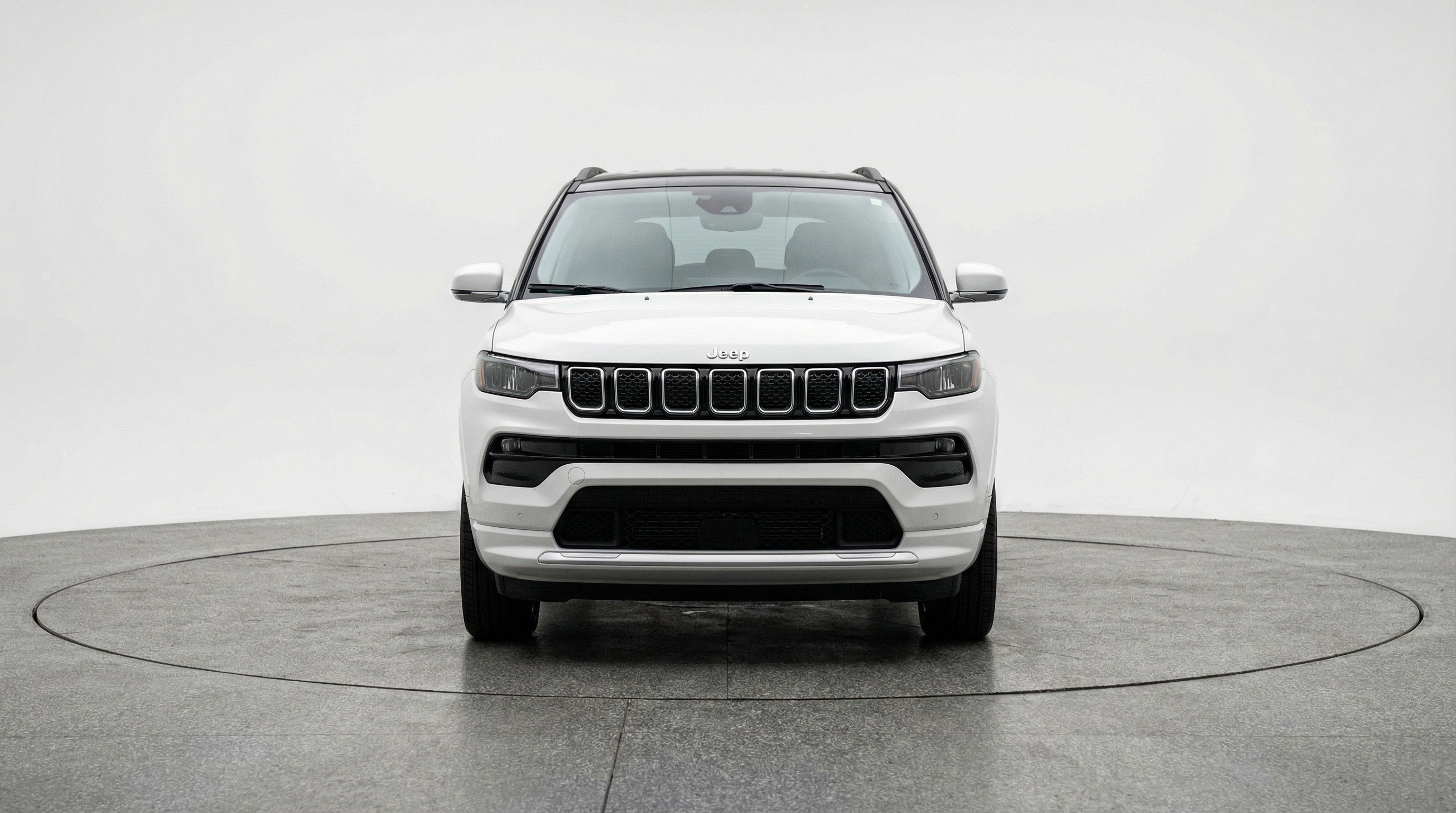 Used 2025 Jeep Compass Limited AWD/4WD image 2