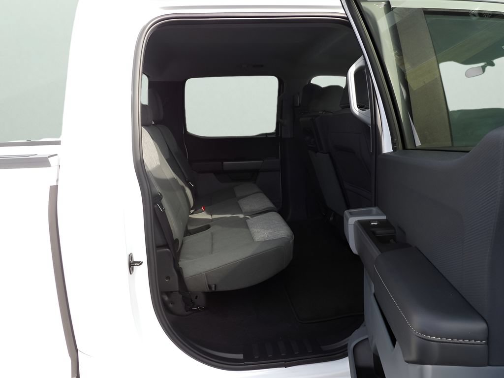 Used 2023 Ford F150 XLT AWD/4WD image 34