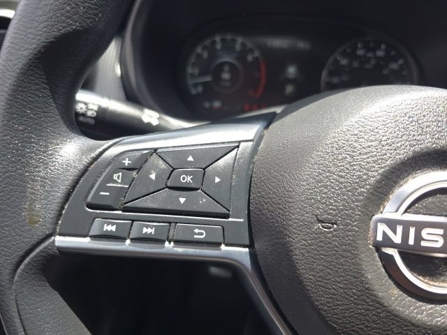 Used 2024 Nissan Kicks SV FWD image 22