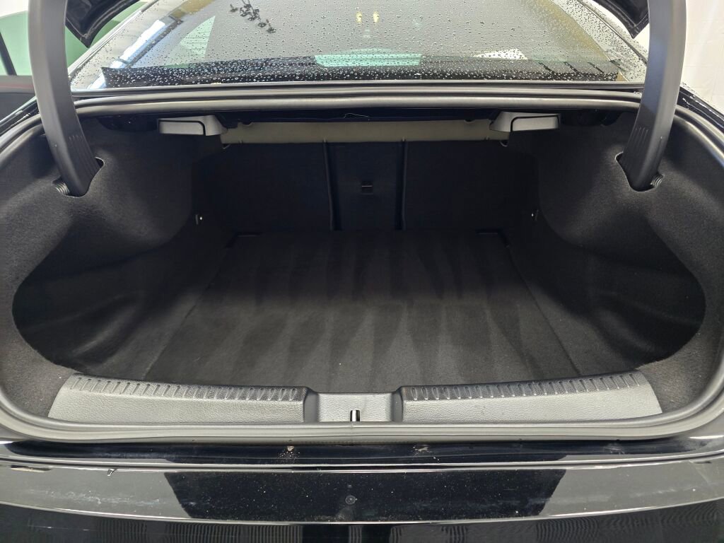 Used 2022 Mercedes-Benz CLA 250 4MATIC image 9