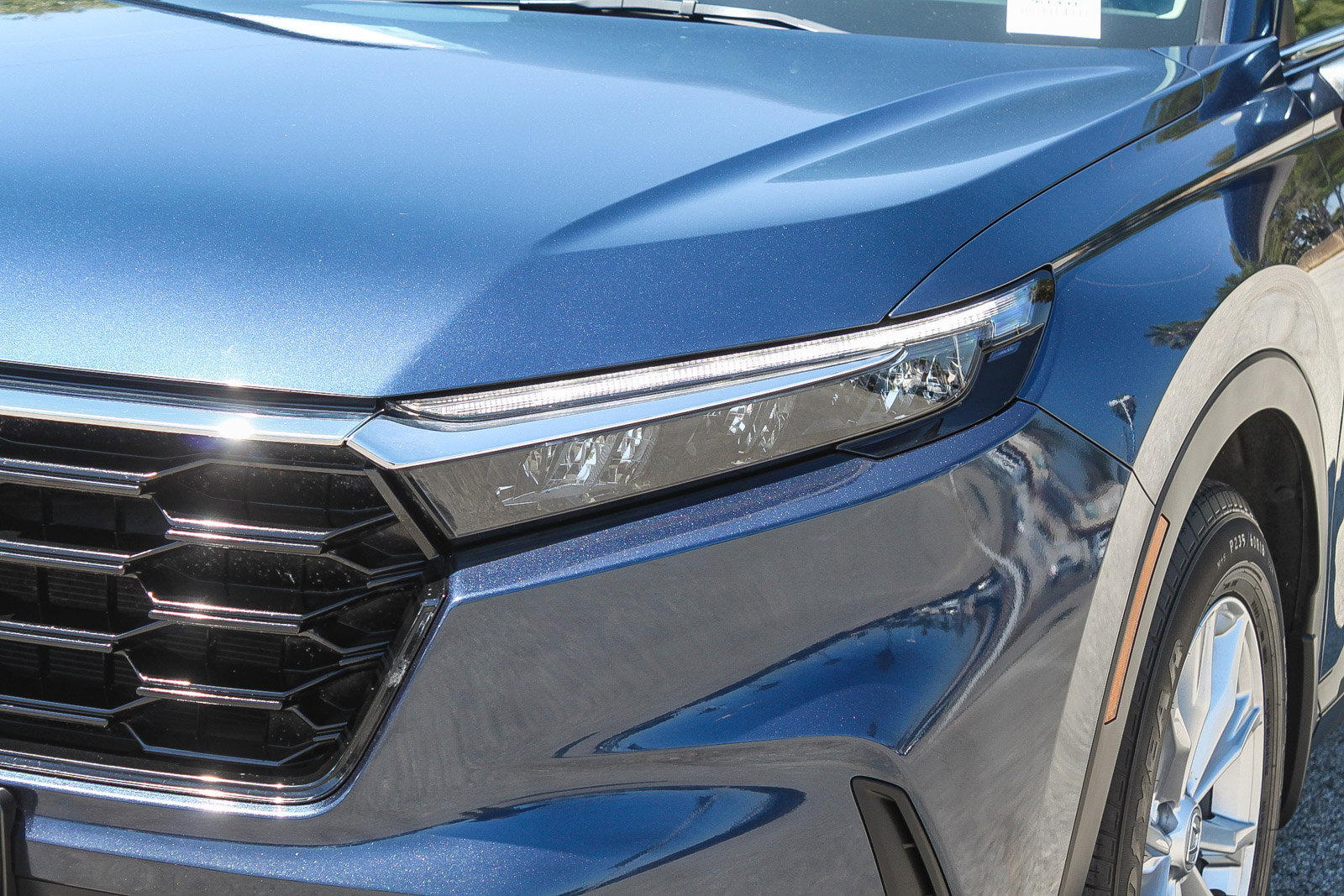 Used 2023 Honda CR-V EX-L image 5