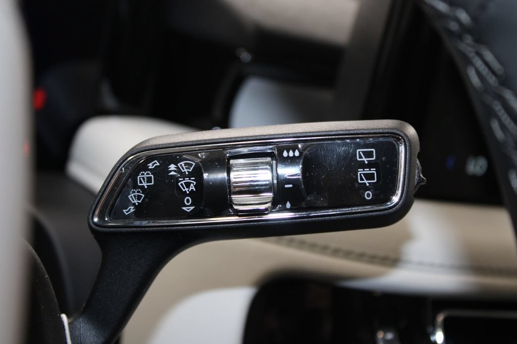New 2026 Lincoln Aviator Reserve w/ Illumination Package RWD image 33