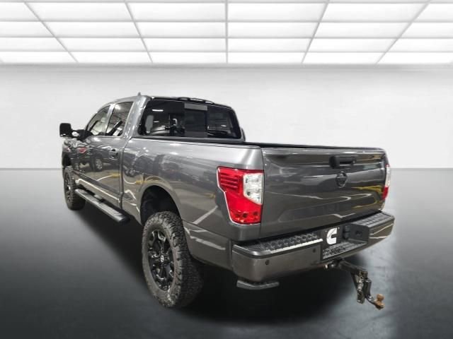 Used 2019 Nissan Titan SV w/ SV Convenience Package image 7