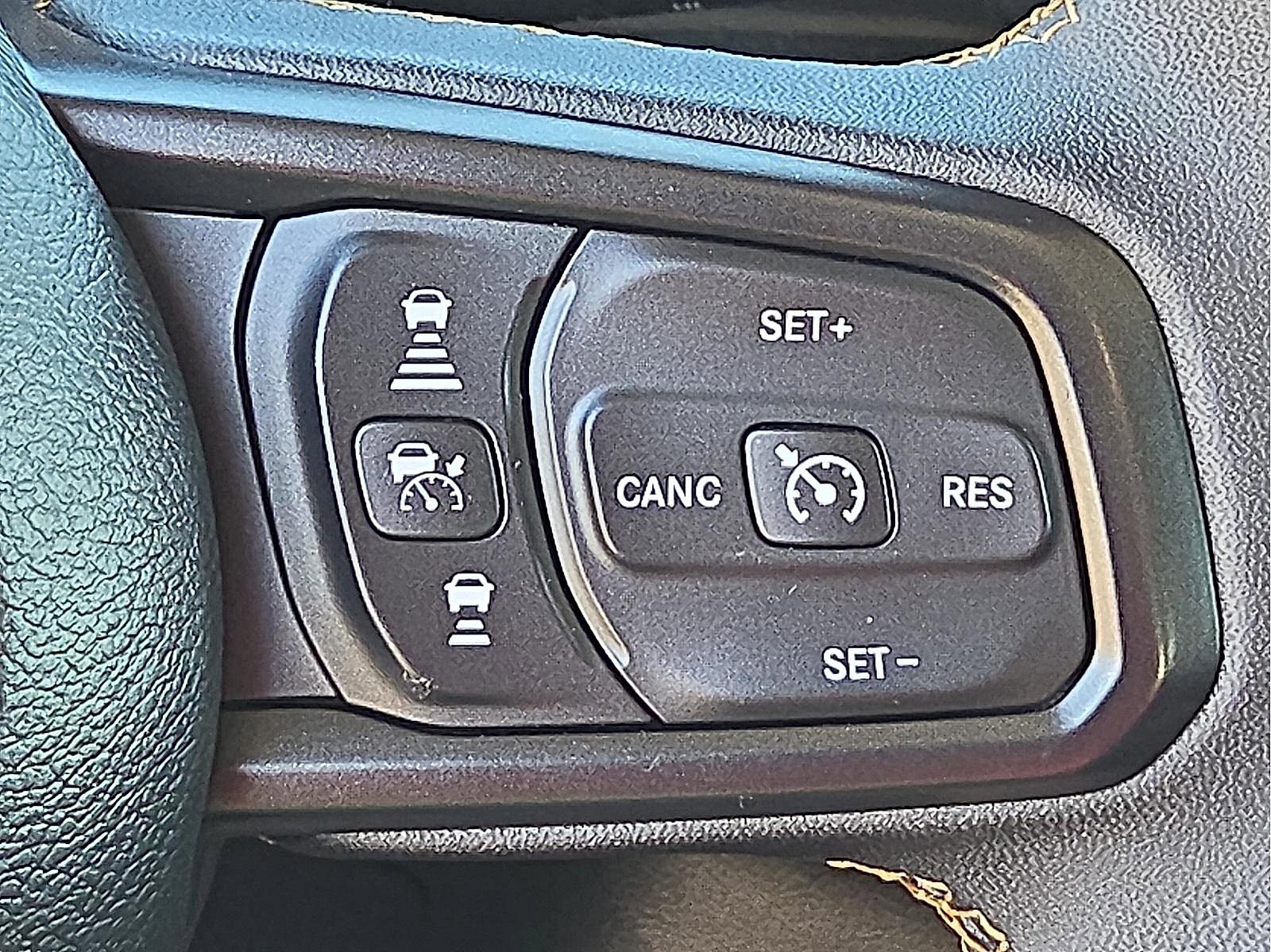 Used 2024 Jeep Wrangler Sport S image 20