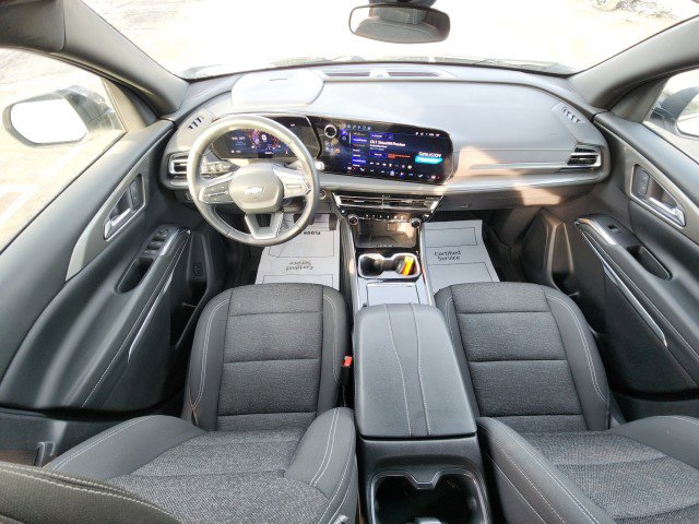 Used 2024 Chevrolet Traverse LT image 28