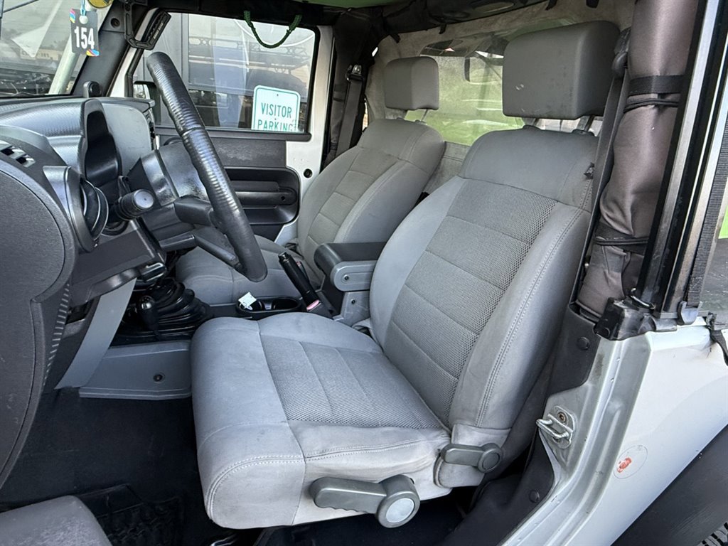 Used 2008 Jeep Wrangler Rubicon w/ PWR Convenience Group image 11