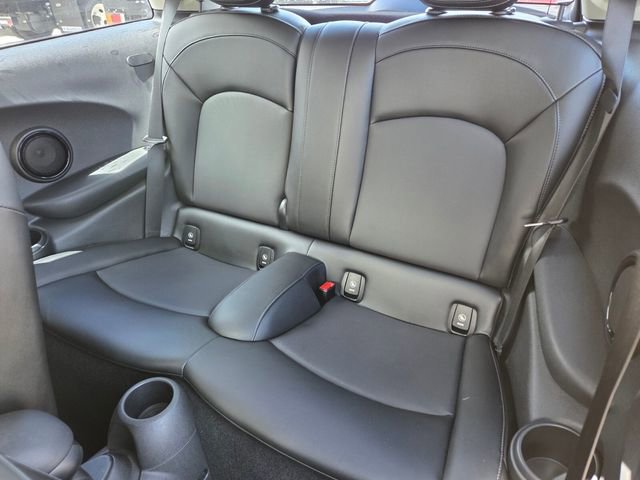 Used 2017 MINI Cooper 2-Door Hardtop FWD image 10