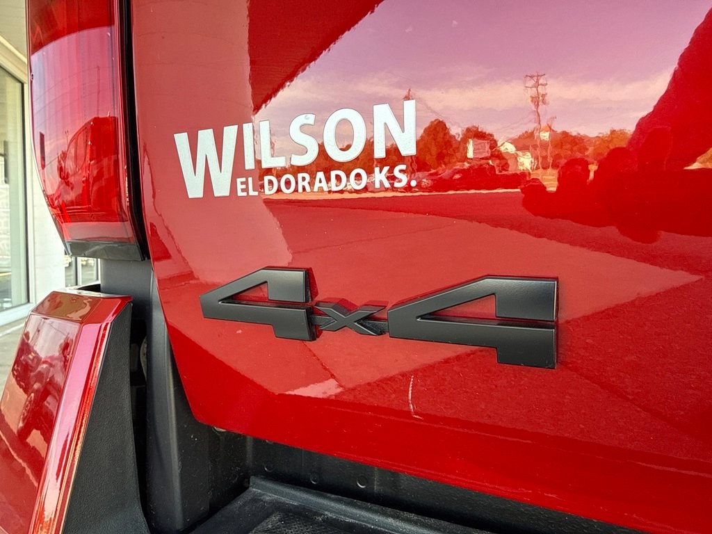 Used 2025 Toyota Tacoma TRD Off-Road AWD/4WD image 11
