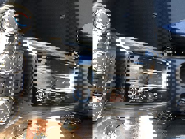 New 2025 Nissan Versa SV w/ Trunk Package image 19