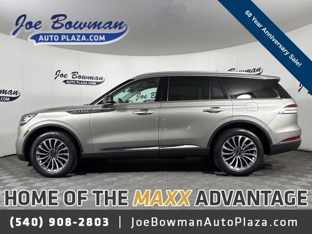 Used 2023 Lincoln Aviator AWD w/ Premium Package image 1