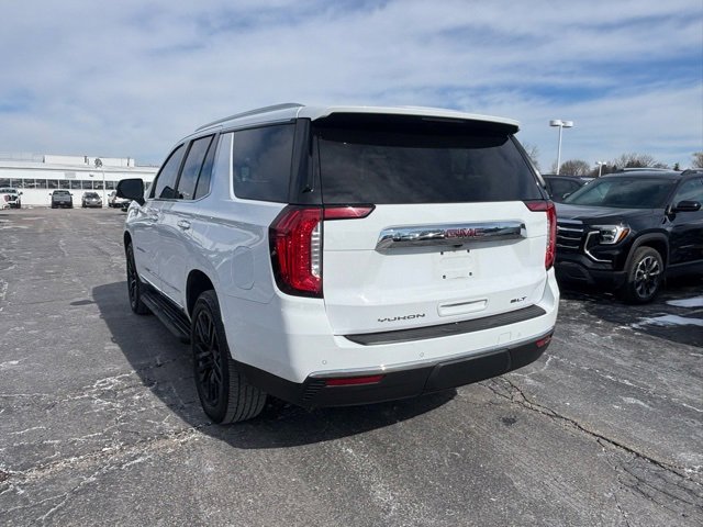Used 2021 GMC Yukon SLT w/ SLT Premium Package image 7