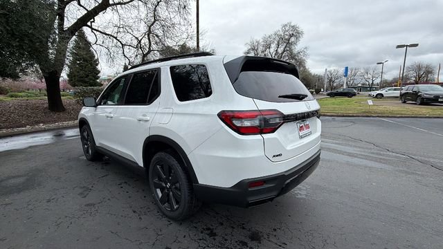 New 2026 Honda Pilot Sport image 6