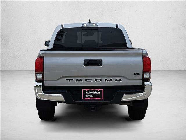 Used 2021 Toyota Tacoma SR5 RWD image 7