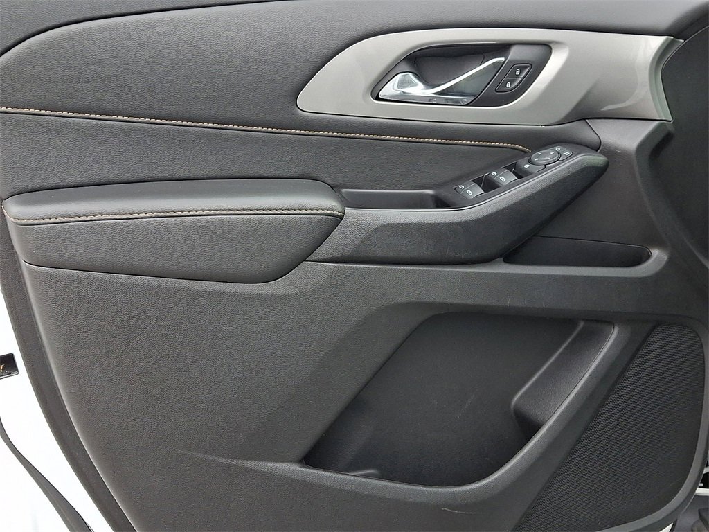 Used 2020 Chevrolet Traverse LS w/ LPO, Floor Liner Package image 12