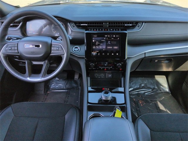 Certified 2024 Jeep Grand Cherokee Altitude image 14