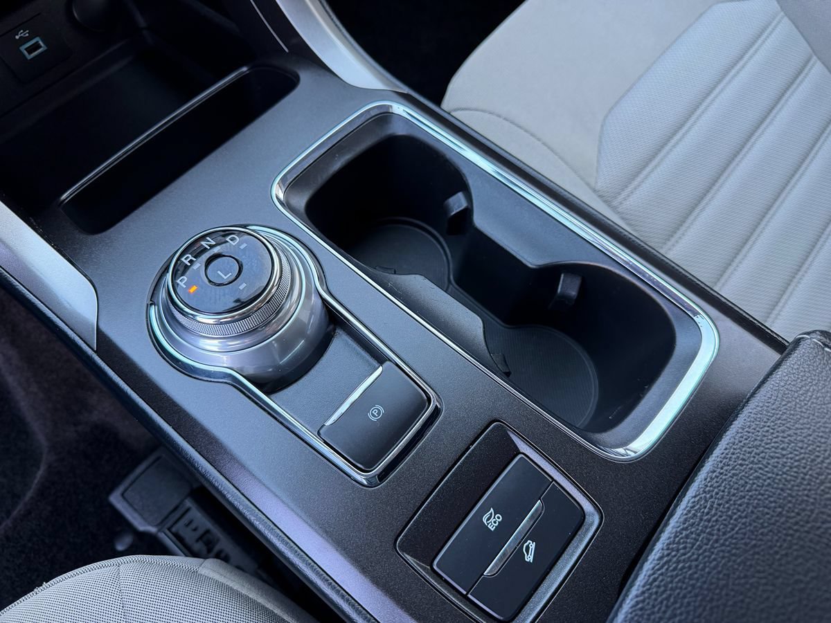 Used 2018 Ford Fusion S FWD image 19