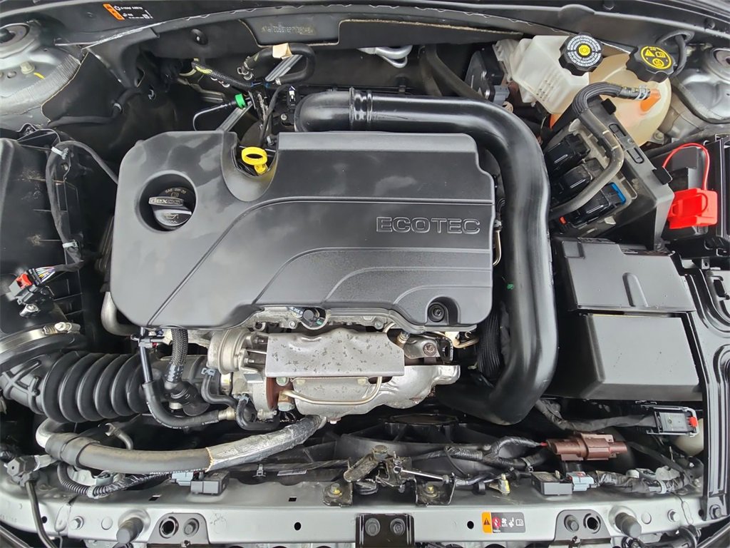 Used 2023 Chevrolet Malibu LT image 31