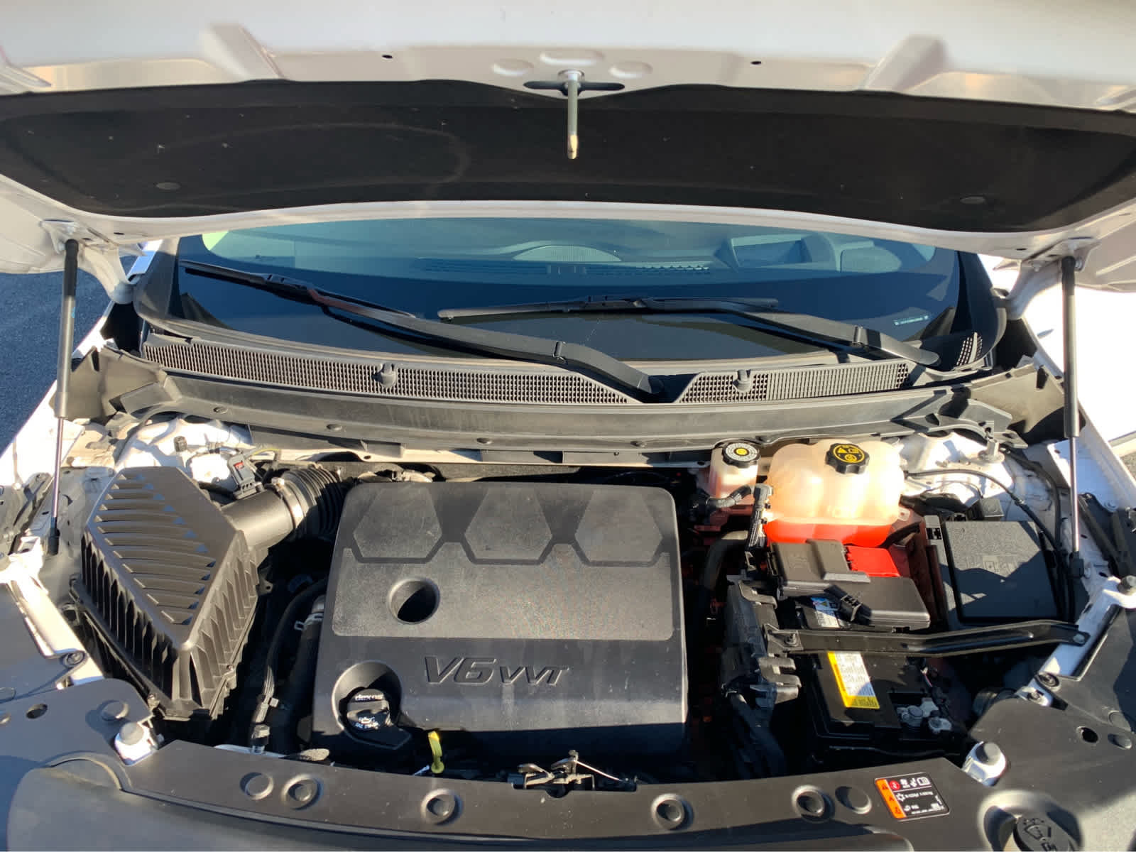 Used 2022 Buick Enclave Avenir w/ Avenir Technology Package image 9