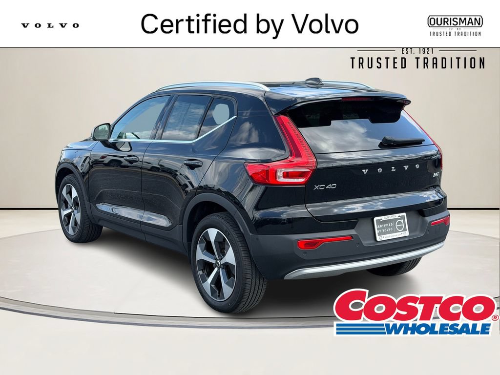 Used 2023 Volvo XC40 B5 Plus w/ Driver Assist Package AWD/4WD image 5