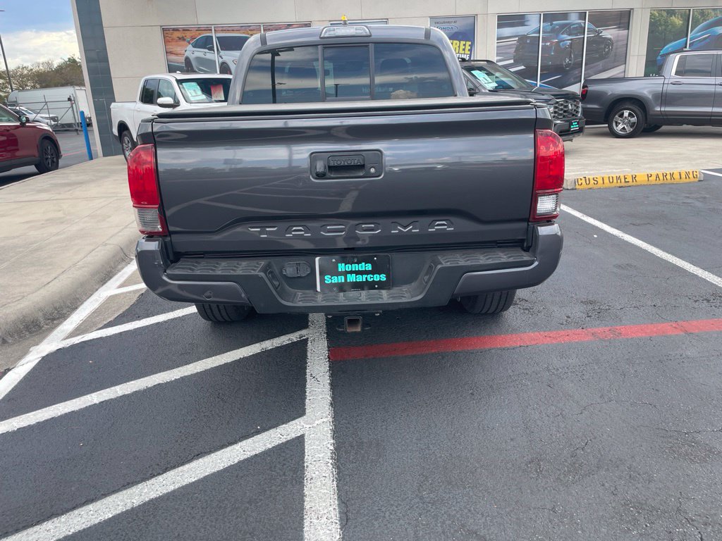 Used 2018 Toyota Tacoma SR w/ SR Convenience Package RWD image 3