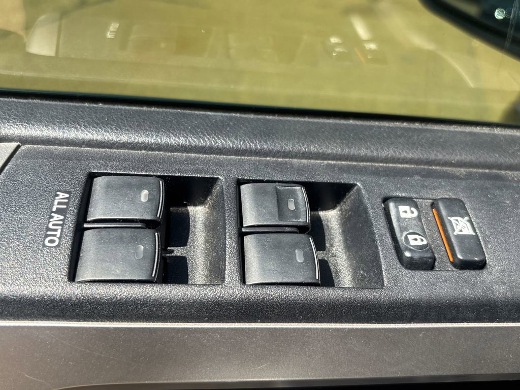 Used 2018 Toyota 4Runner Limited image 6