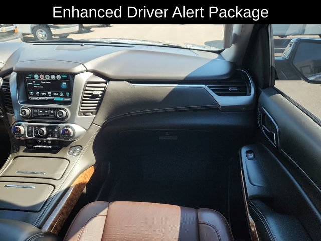 Used 2020 Chevrolet Suburban Premier w/ Premier Plus Edition AWD/4WD image 23