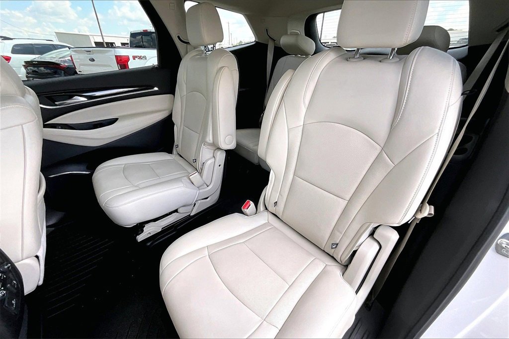 Used 2023 Buick Enclave Premium w/ Experience Buick Package image 19