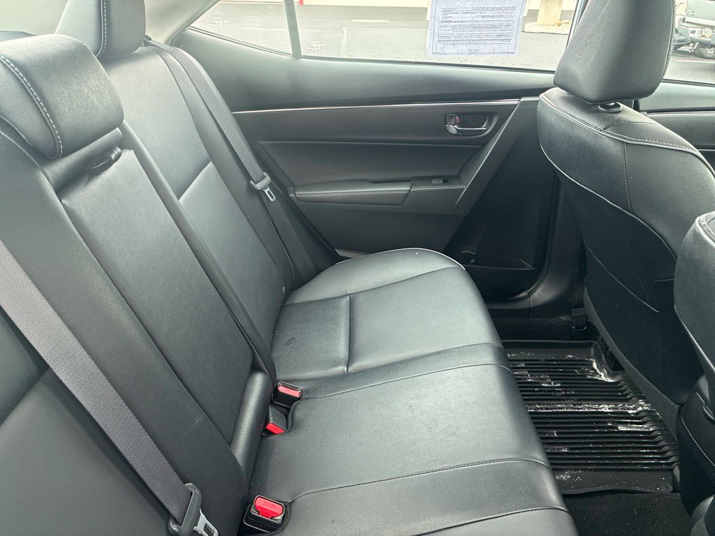 Used 2017 Toyota Corolla XLE w/ Carpet Mat Package (TMS) FWD image 24