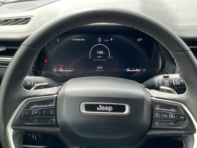 Used 2024 Jeep Grand Cherokee Limited AWD/4WD image 8