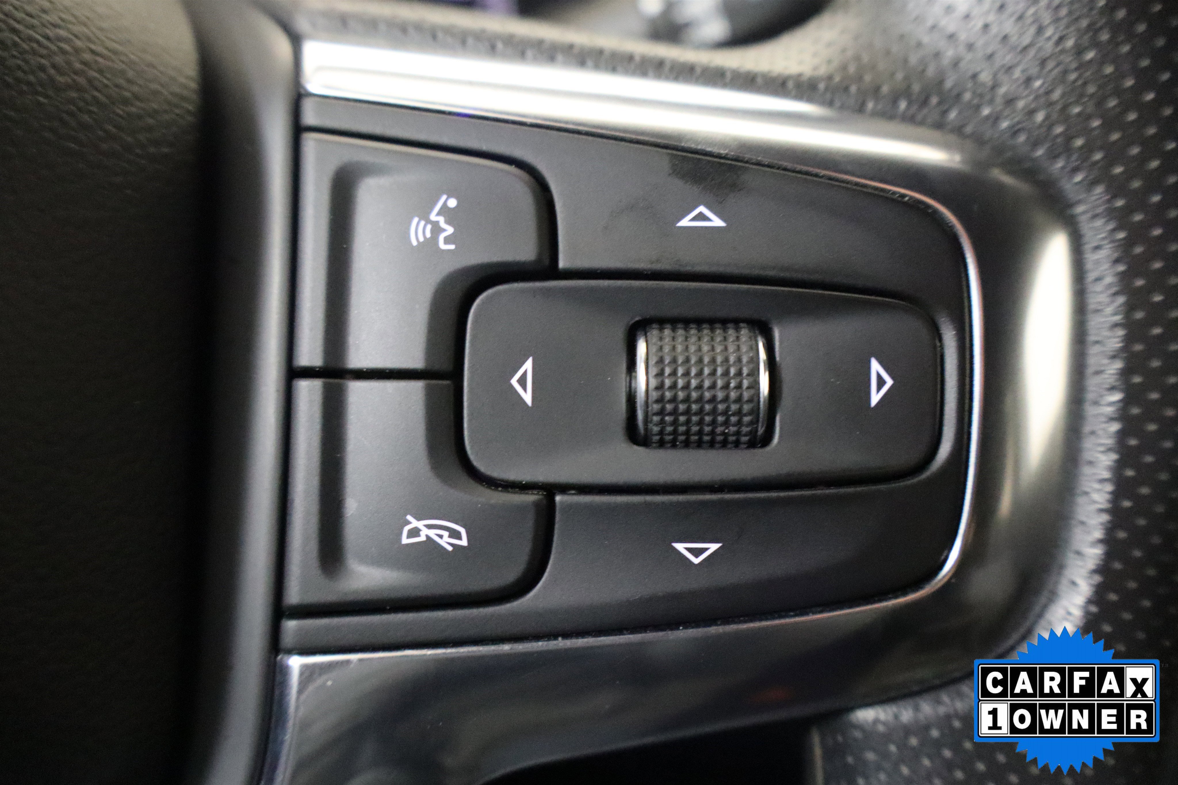 Used 2025 Chevrolet Blazer LT image 28