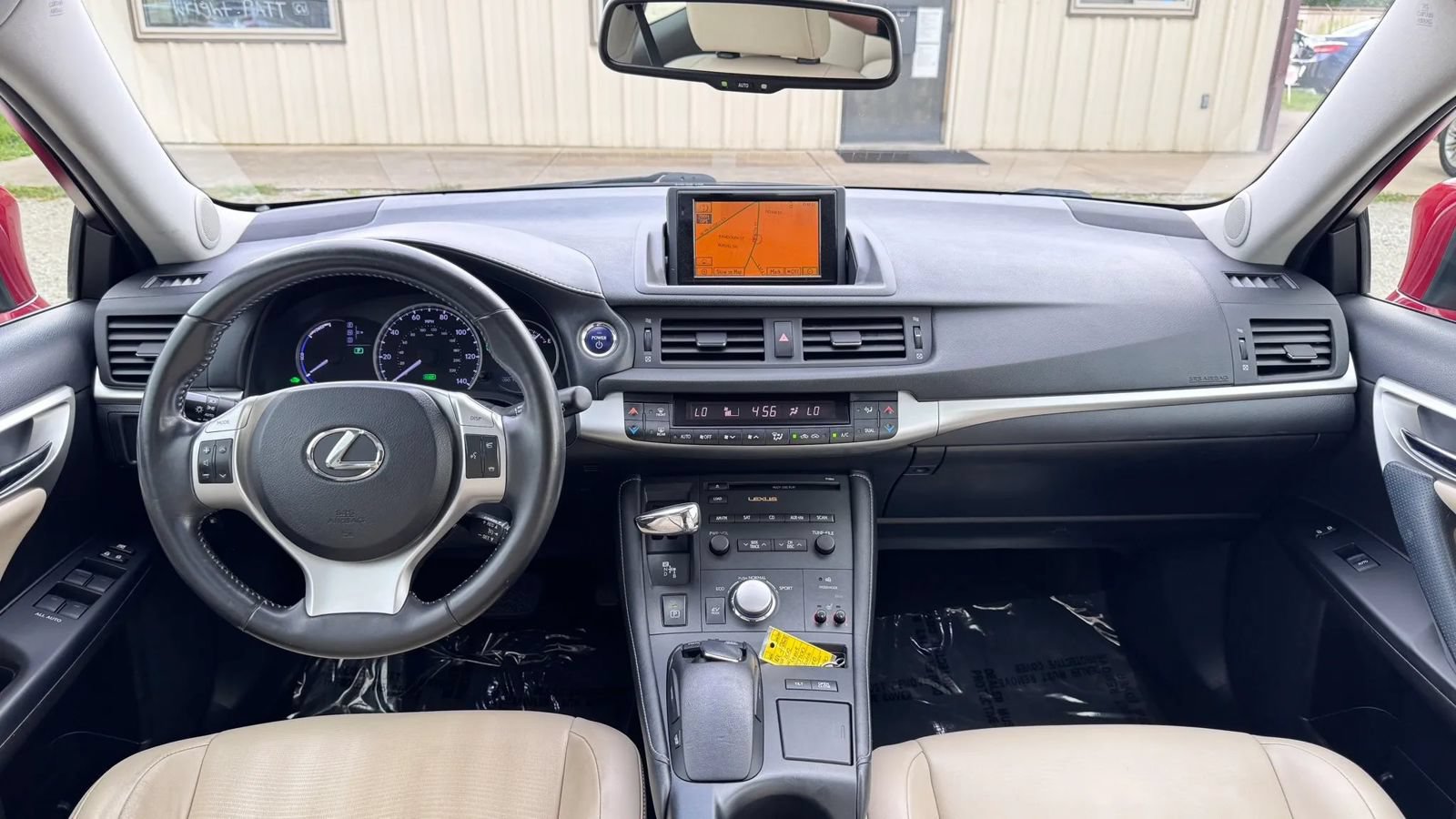 Used 2012 Lexus CT 200h Premium w/ Premium Audio Pkg FWD image 2