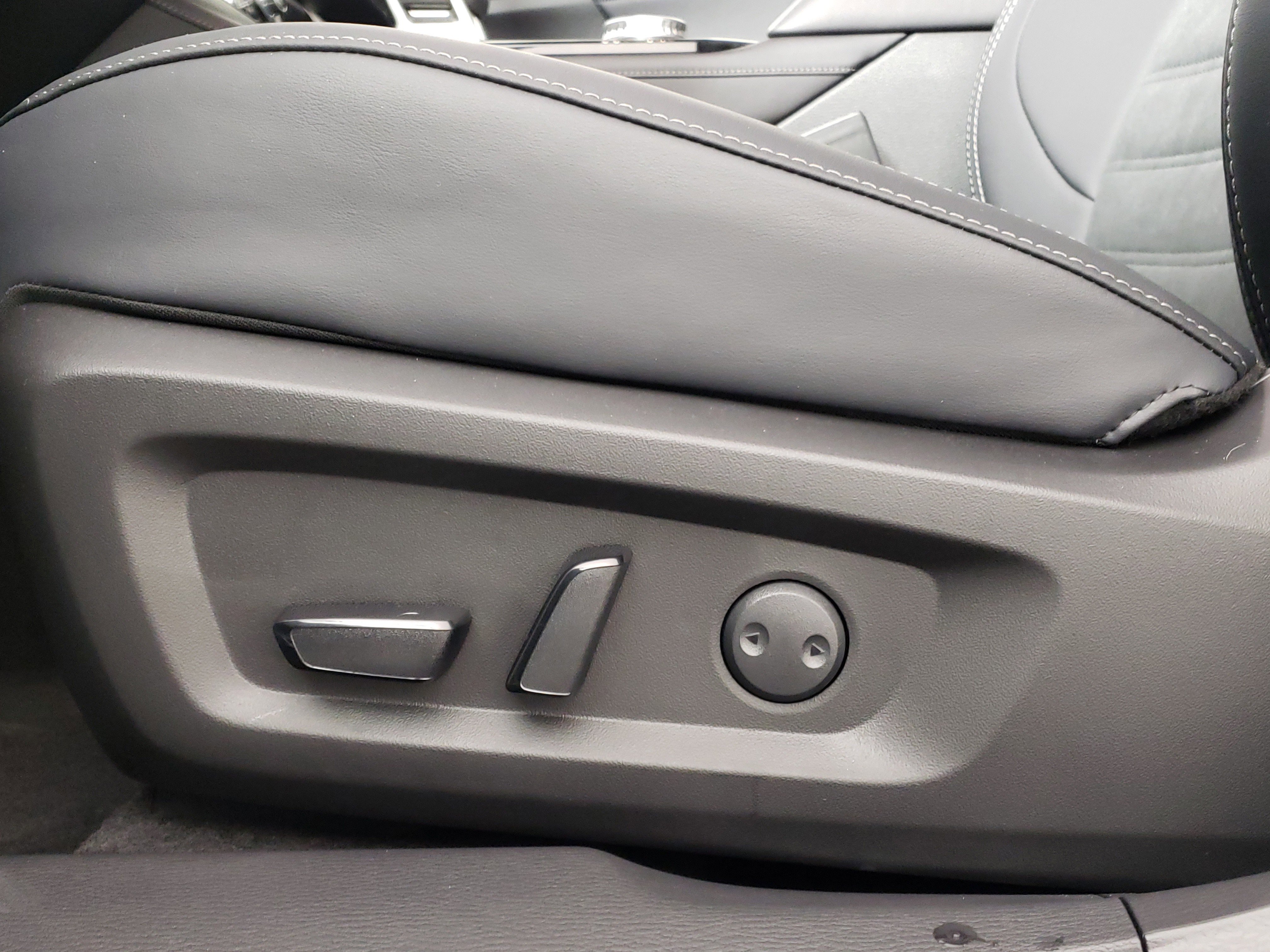 New 2026 Mitsubishi Outlander Trail Edition image 11