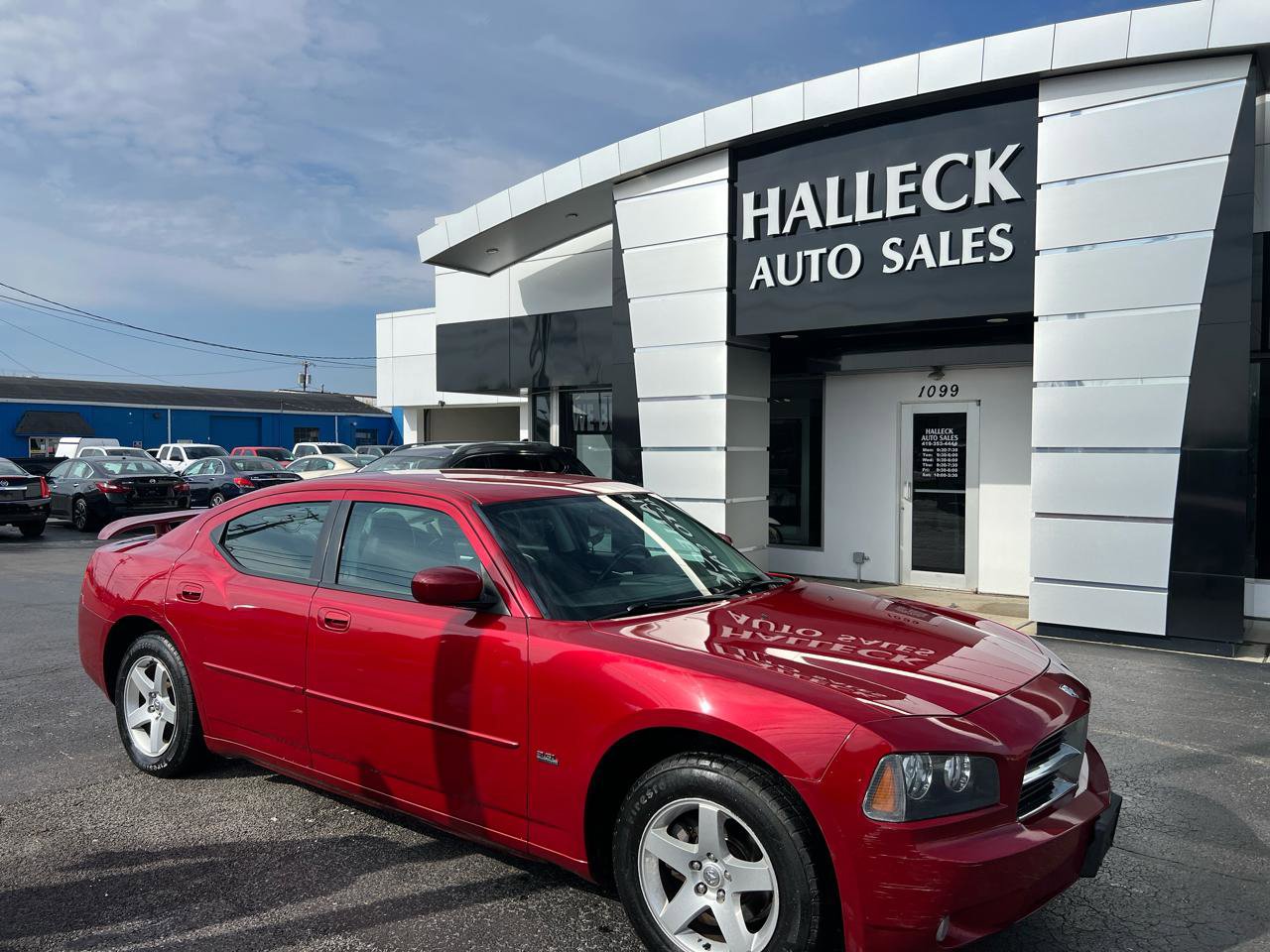 Used 2010 Dodge Charger SXT w/ Leather Interior Group image 7