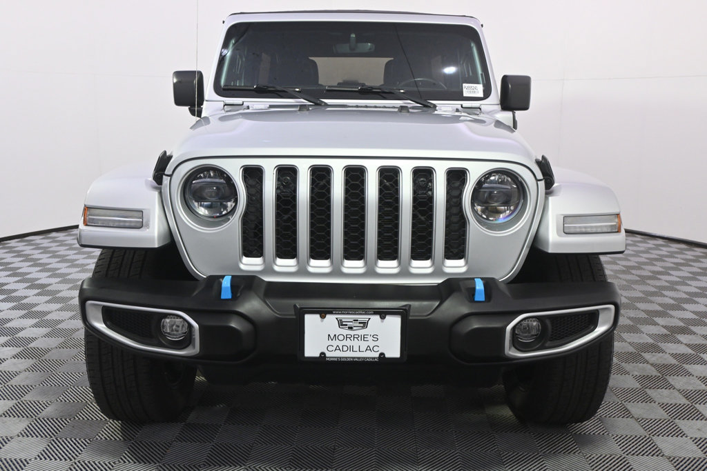 Used 2023 Jeep Wrangler Unlimited Sahara w/ Cold Weather Group AWD/4WD image 10