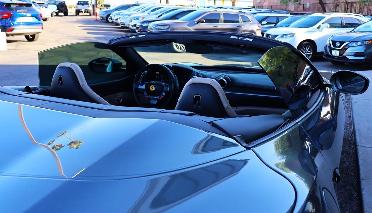 Used 2020 Ferrari Portofino RWD image 65