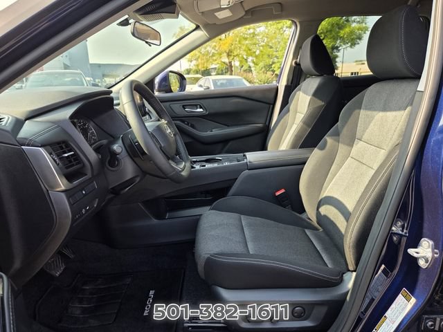 Certified 2026 Nissan Rogue SV FWD image 9