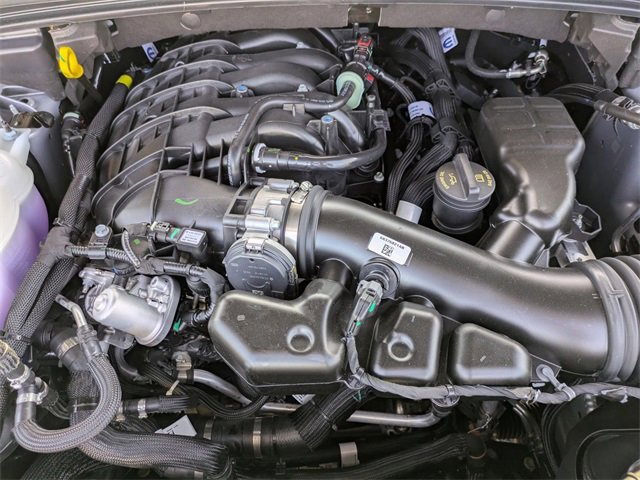 New 2025 Jeep Grand Cherokee Limited w/ Luxury Tech Group II image 28