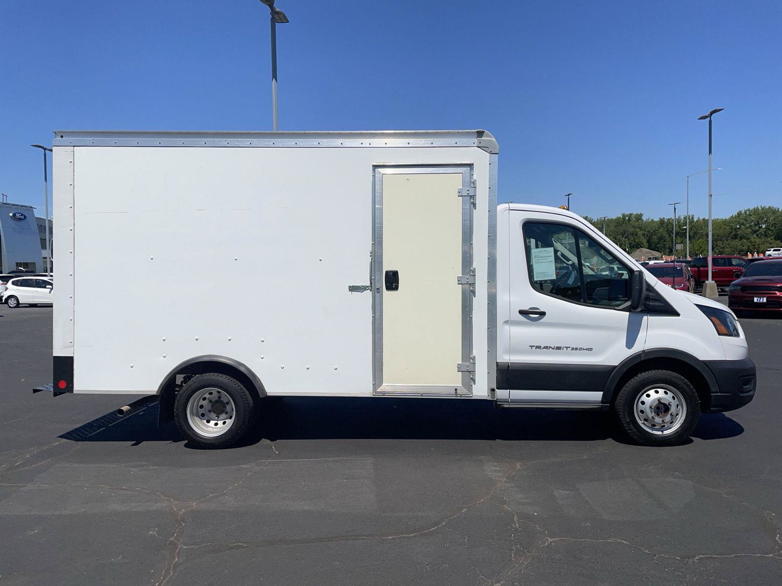 Used 2023 Ford Transit 350 DRW RWD image 2