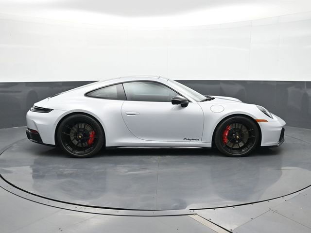 Certified 2026 Porsche 911 Carrera 4 GTS AWD/4WD image 19