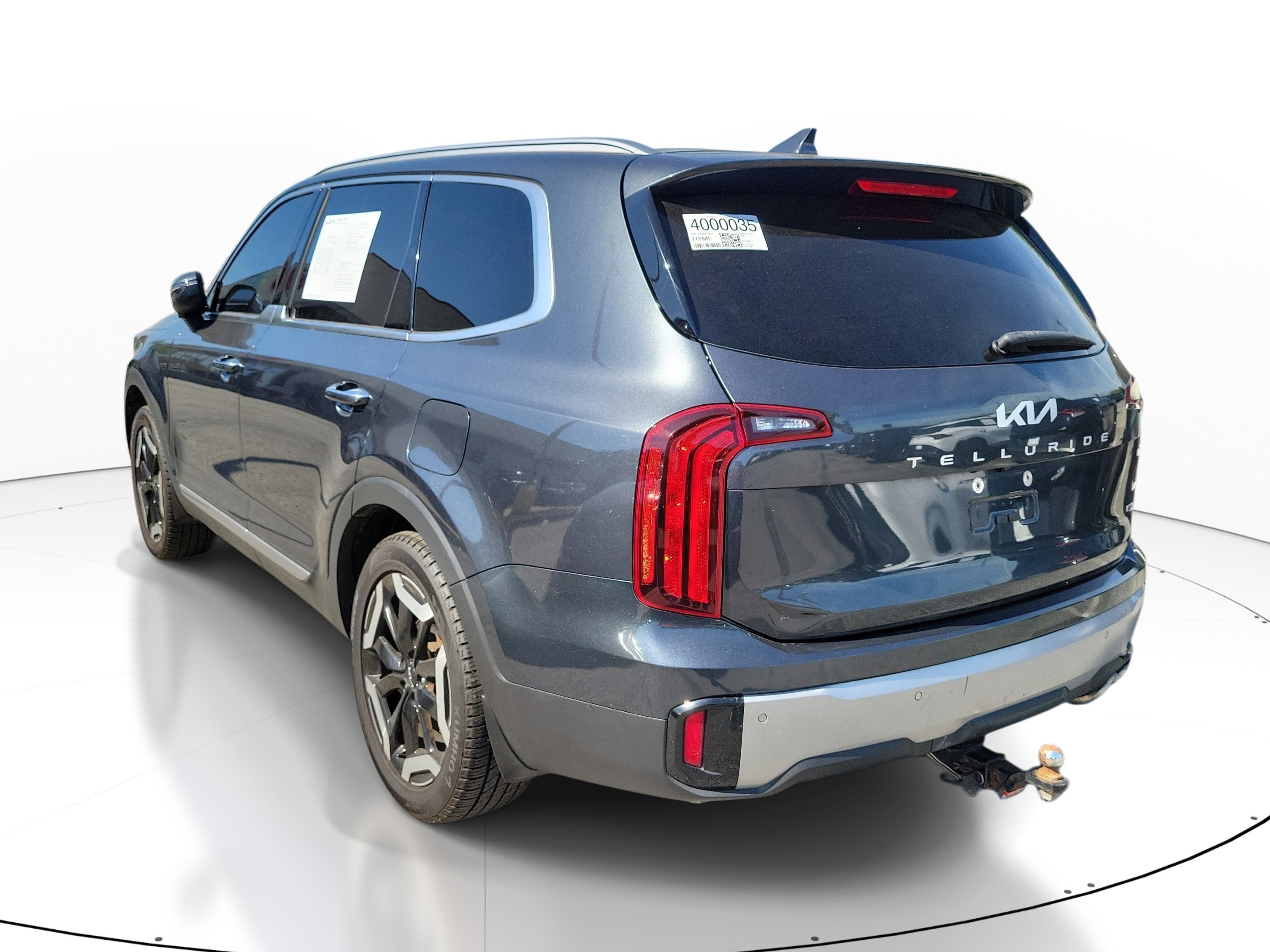 Used 2023 Kia Telluride S image 4